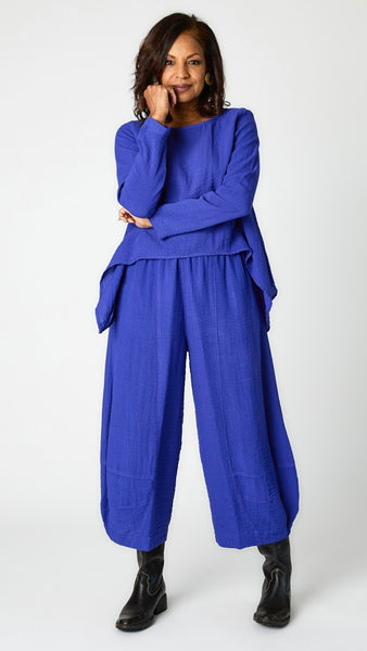 Eleven Stitch Tucked Hem Pant