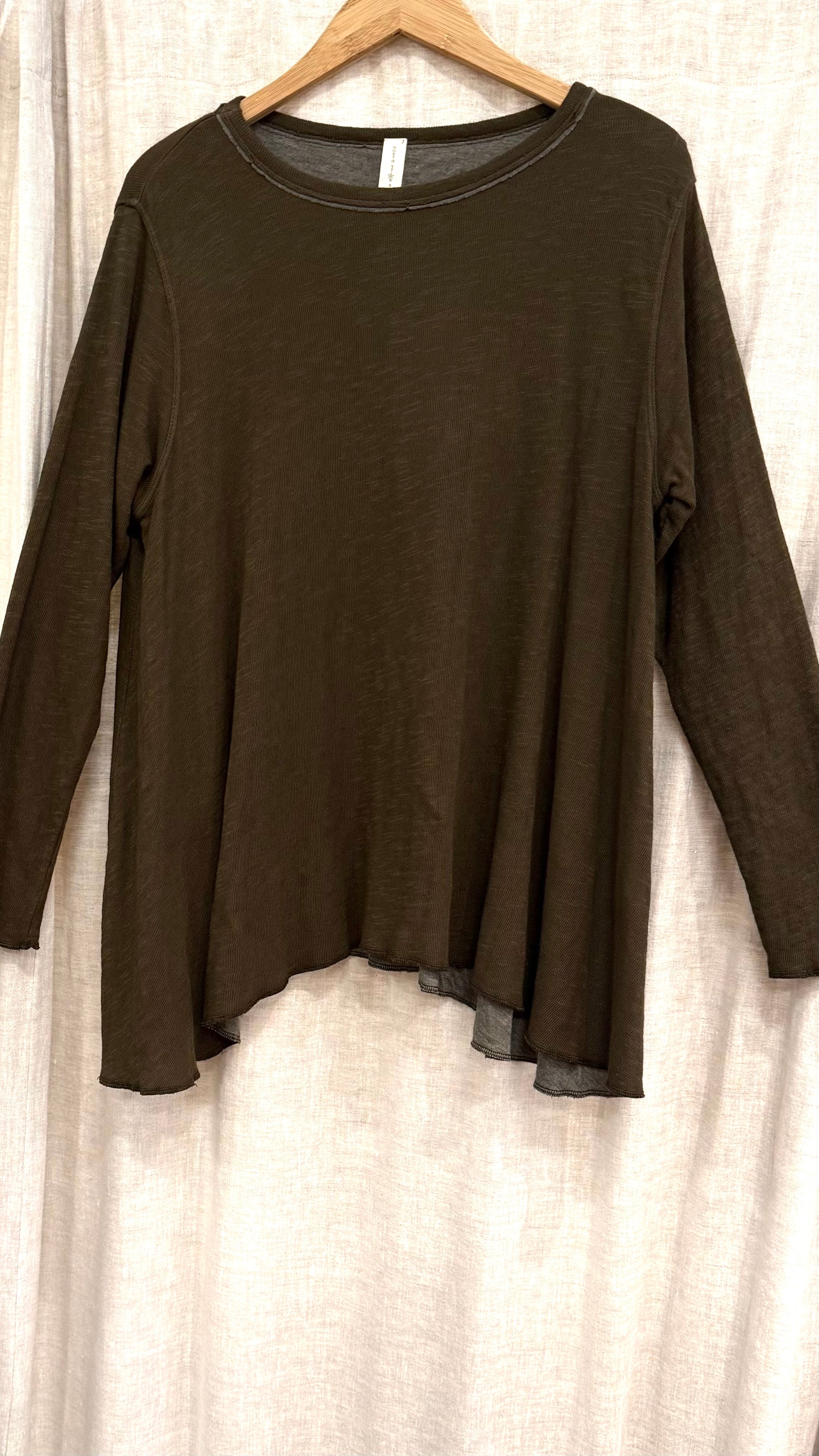 North Star Base Long Angel Tee