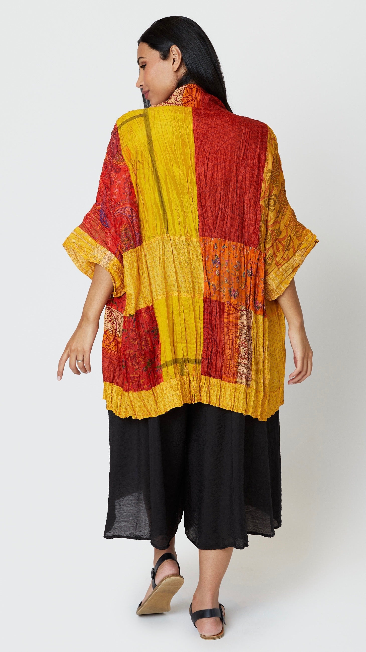Recycled Silk Hip-Length Kimono – READY TRADING
